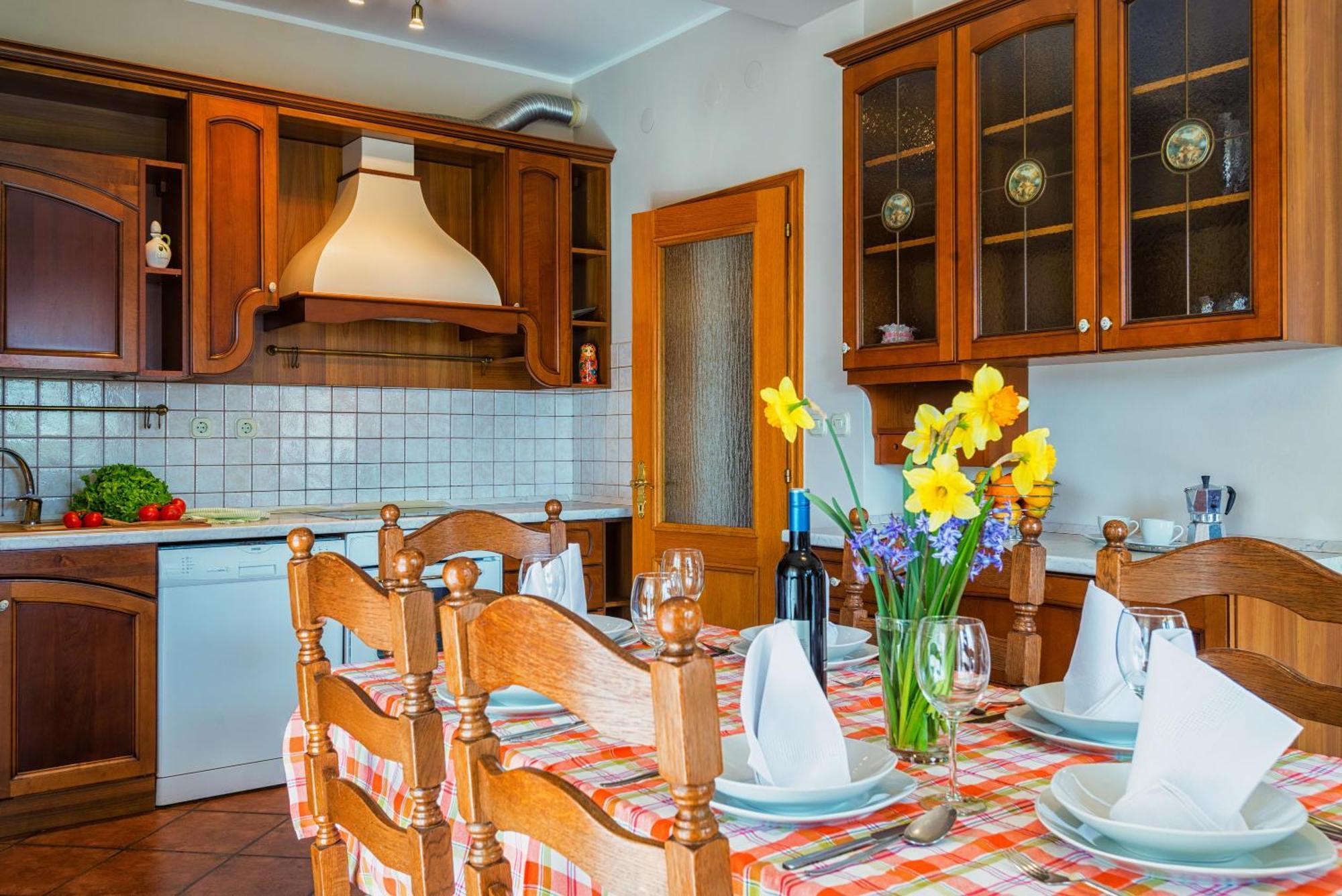 Apartment Majoran Пула Екстериор снимка
