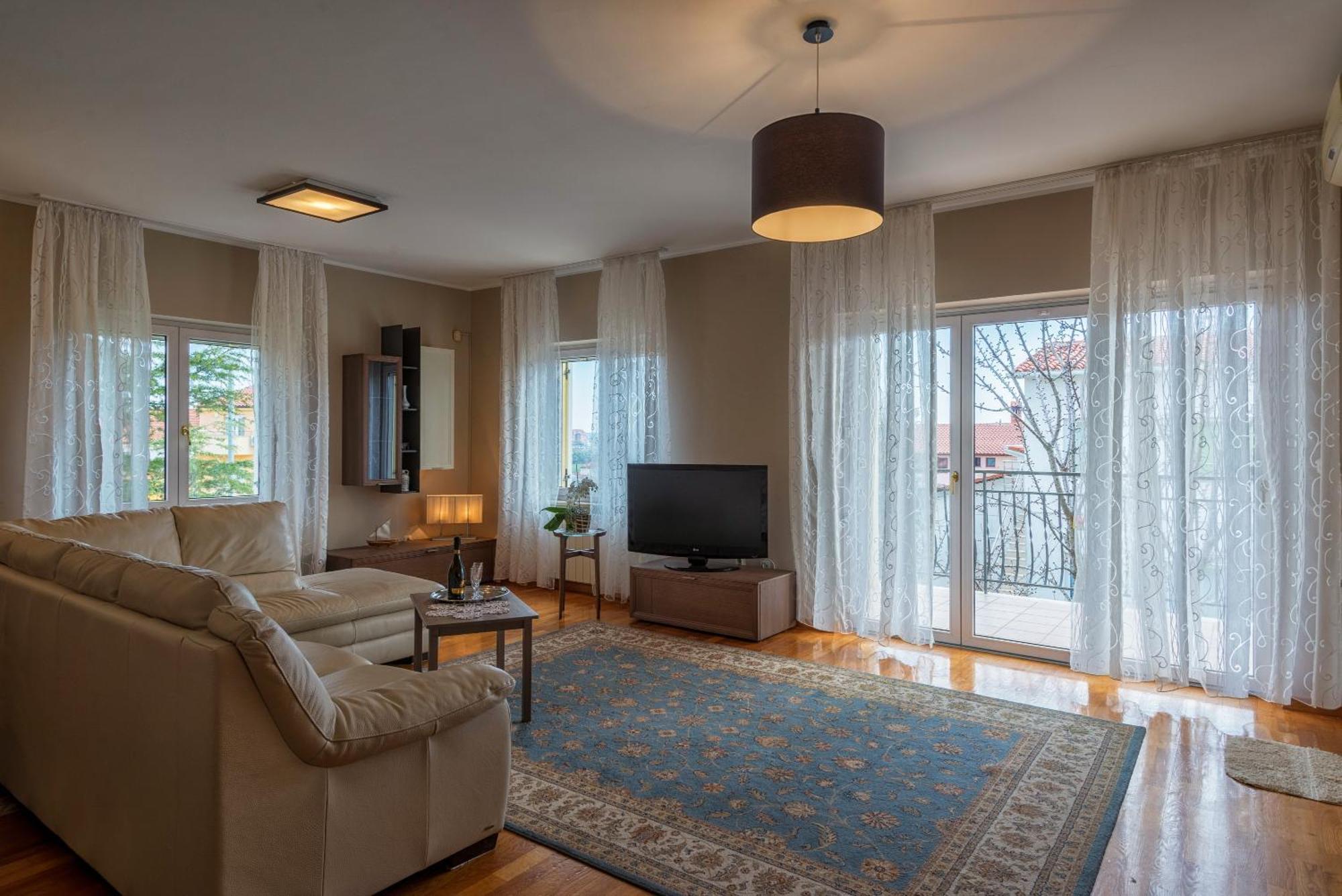Apartment Majoran Пула Екстериор снимка