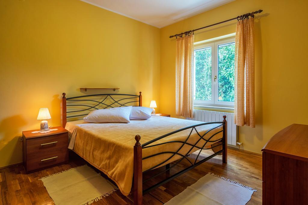 Apartment Majoran Пула Екстериор снимка